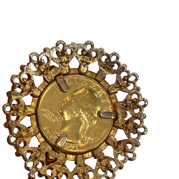 Gold Plated Quarter Pendant Filligree 1976 Bicentennial Patriot Signed Roma - Picture 4 of 8